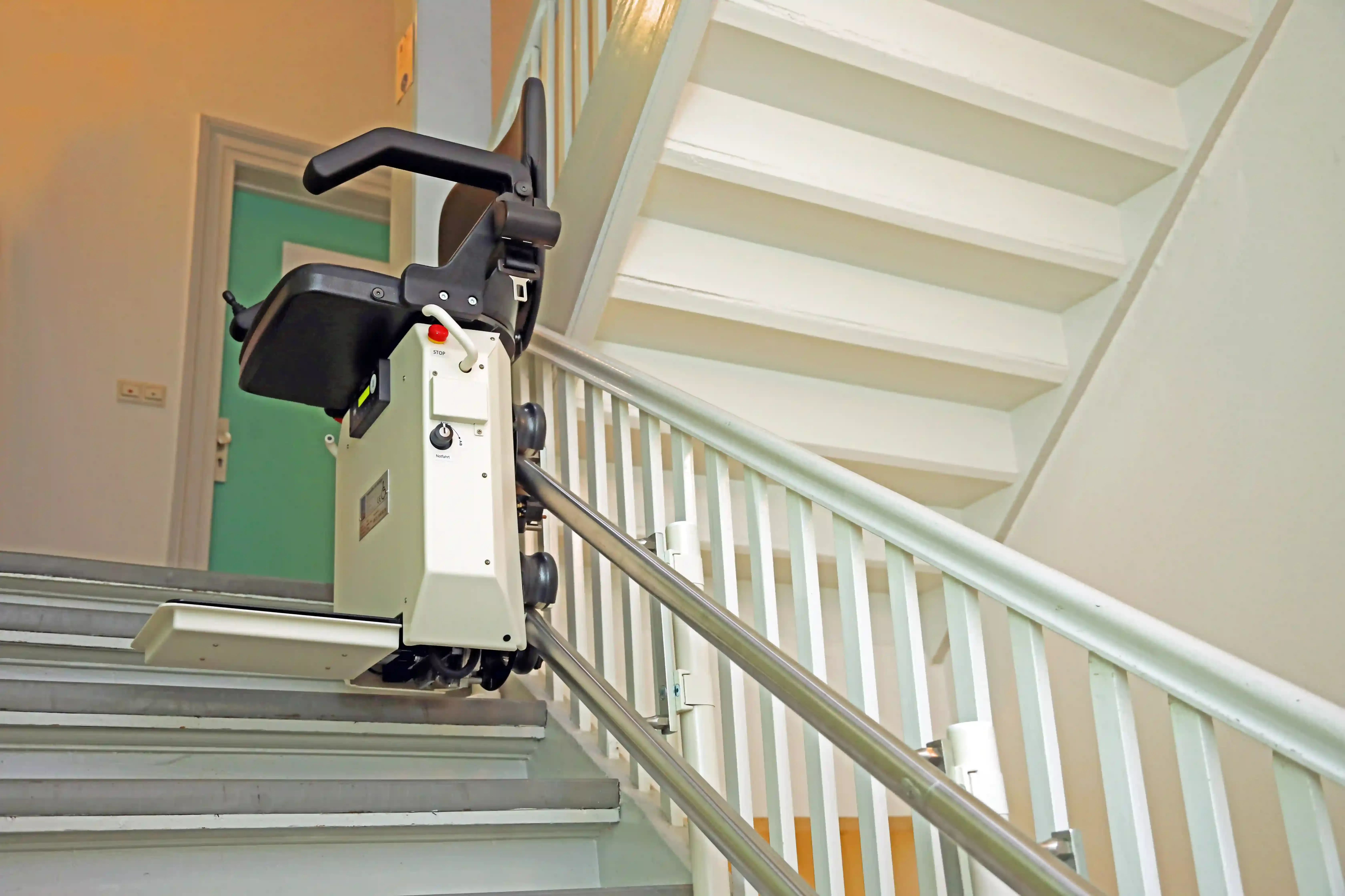 Image installation monte escalier 4 monte escalier domicile