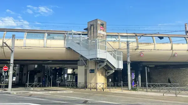 Monte Escalier Domicile Installation Monte escalier Cenon