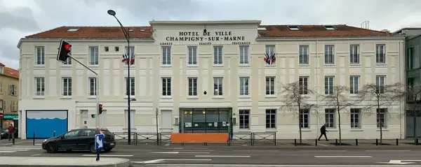 Monte Escalier Domicile Installation Monte escalier Champigny-sur-Marne
