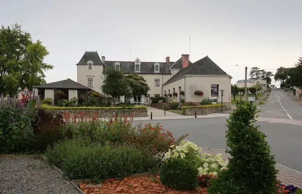 Monte Escalier Domicile Installation Monte escalier Guichen
