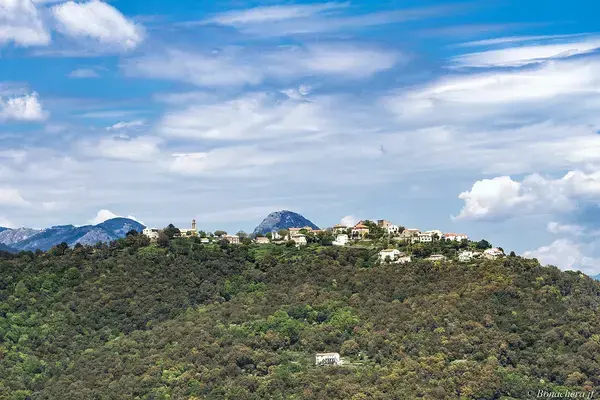 Monte Escalier Domicile Installation Monte escalier Prunelli-di-Fiumorbo