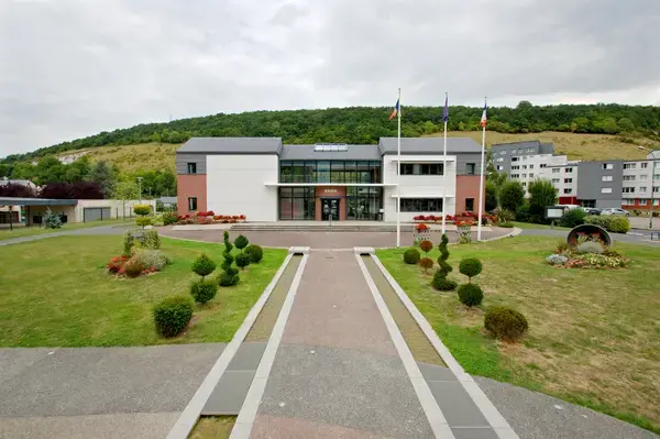 Monte Escalier Domicile Installation Monte escalier Saint-Léger-du-Bourg-Denis